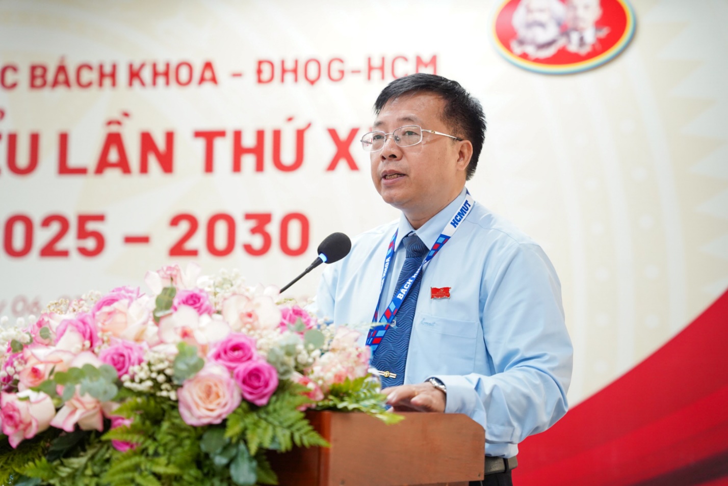 E:\Working\HK 242\Dai hoi\4.jpg