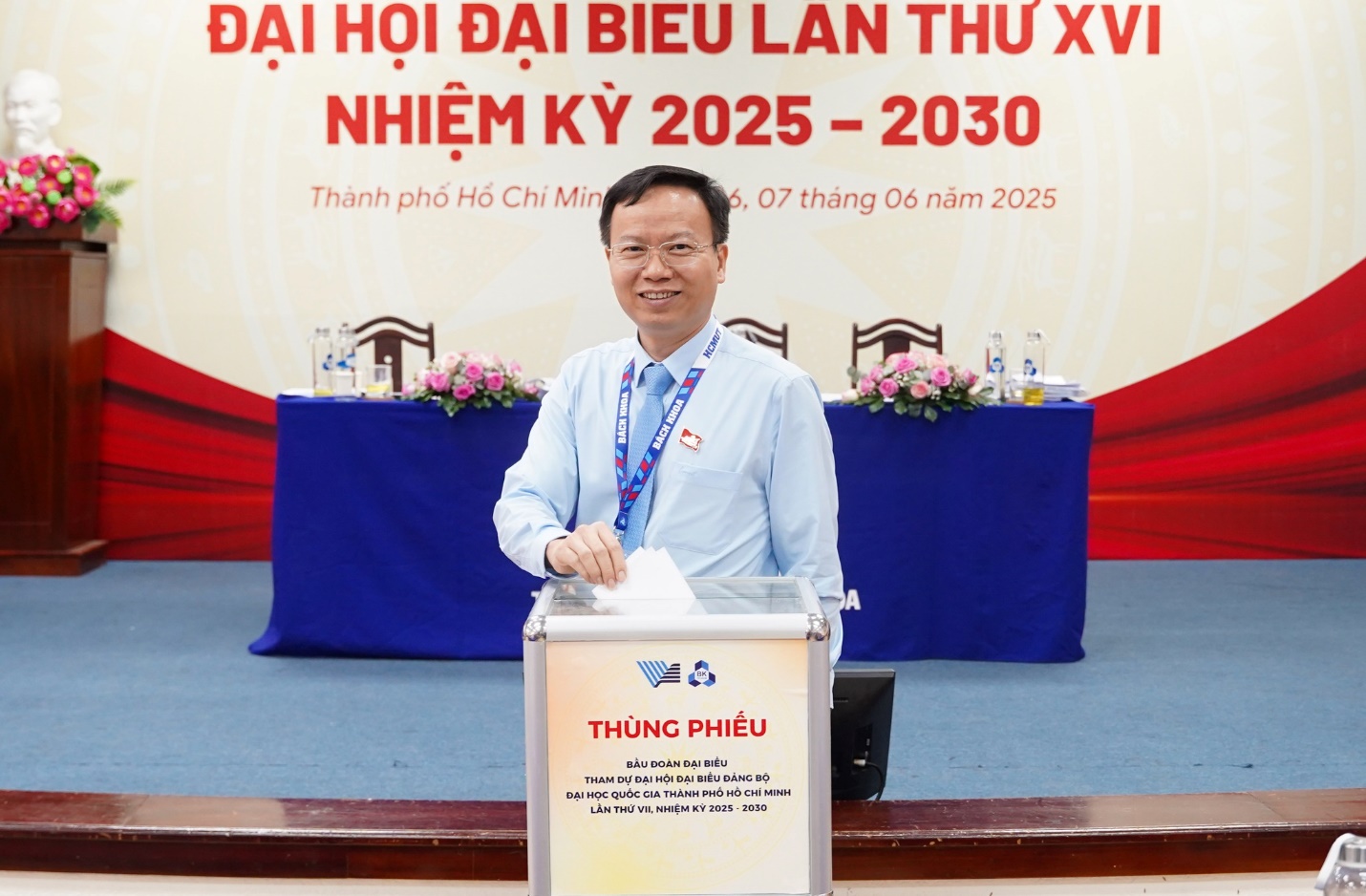 E:\Working\HK 242\Dai hoi\9.jpg