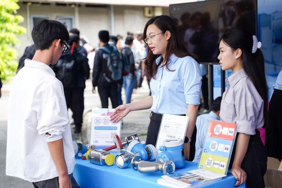 E:\Working\HK 242\Job fair 2025\25.jpg