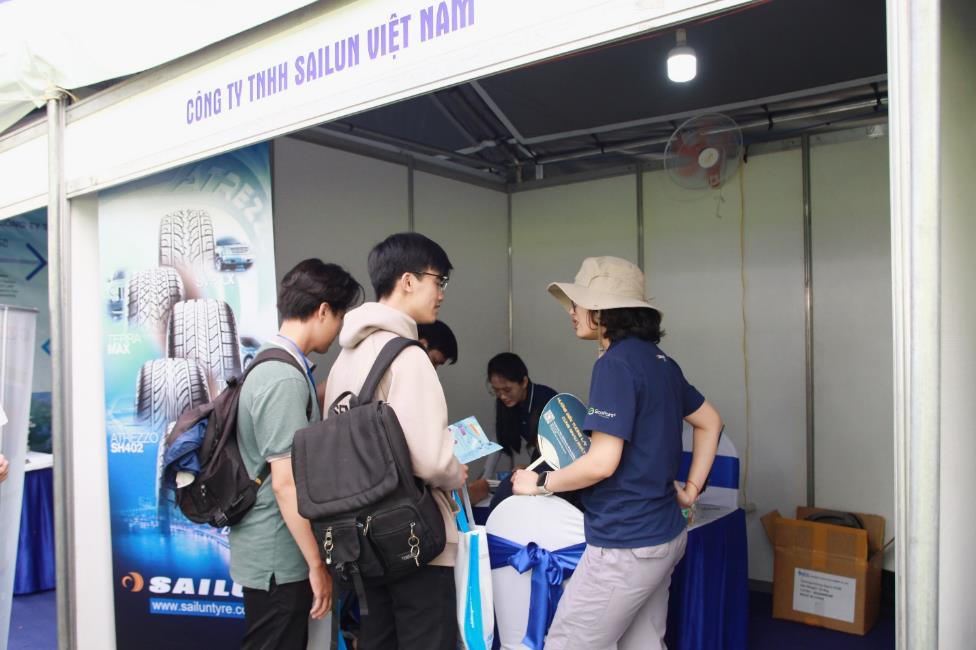 E:\Working\HK 242\Job fair 2025\28.JPG