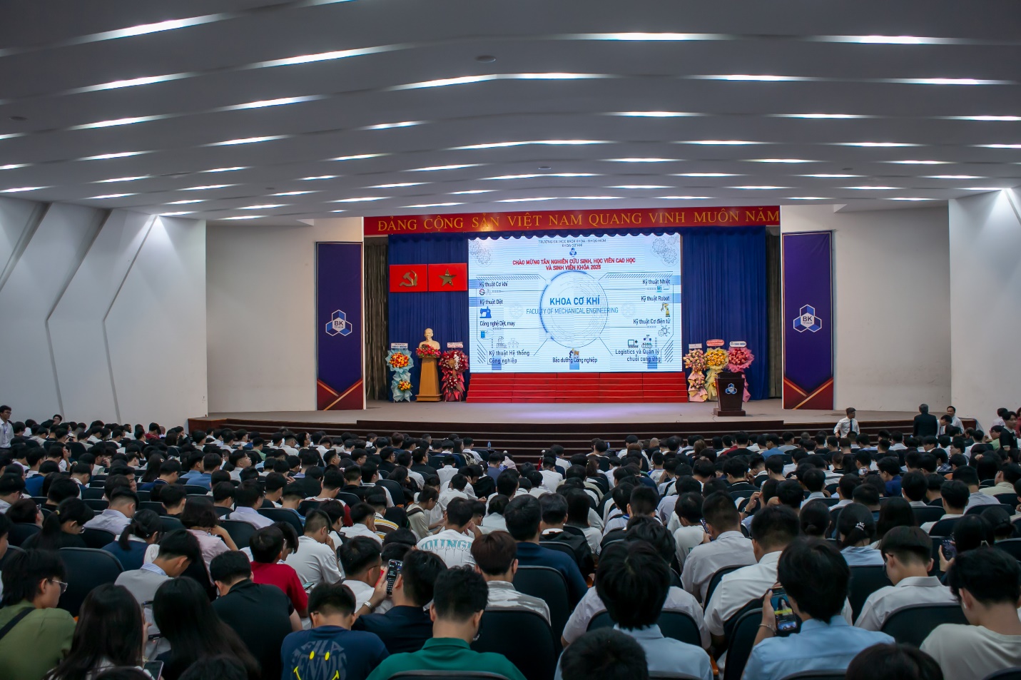 E:\Working\HK 251\Lễ trao học bổng 2025\Post website\2.1.jpg