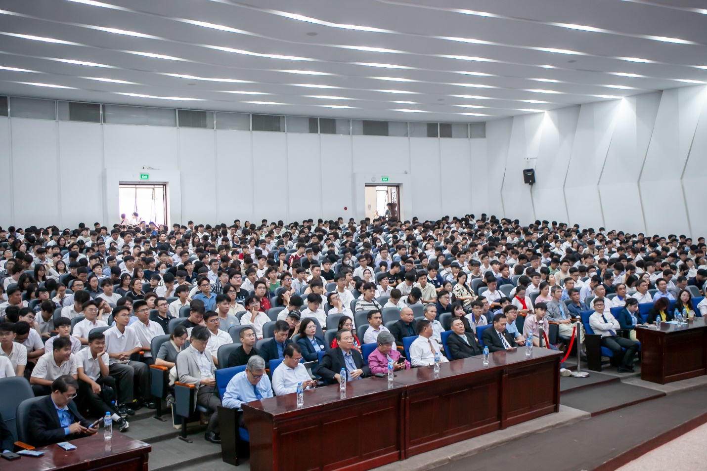 E:\Working\HK 251\Lễ trao học bổng 2025\Post website\18.jpg