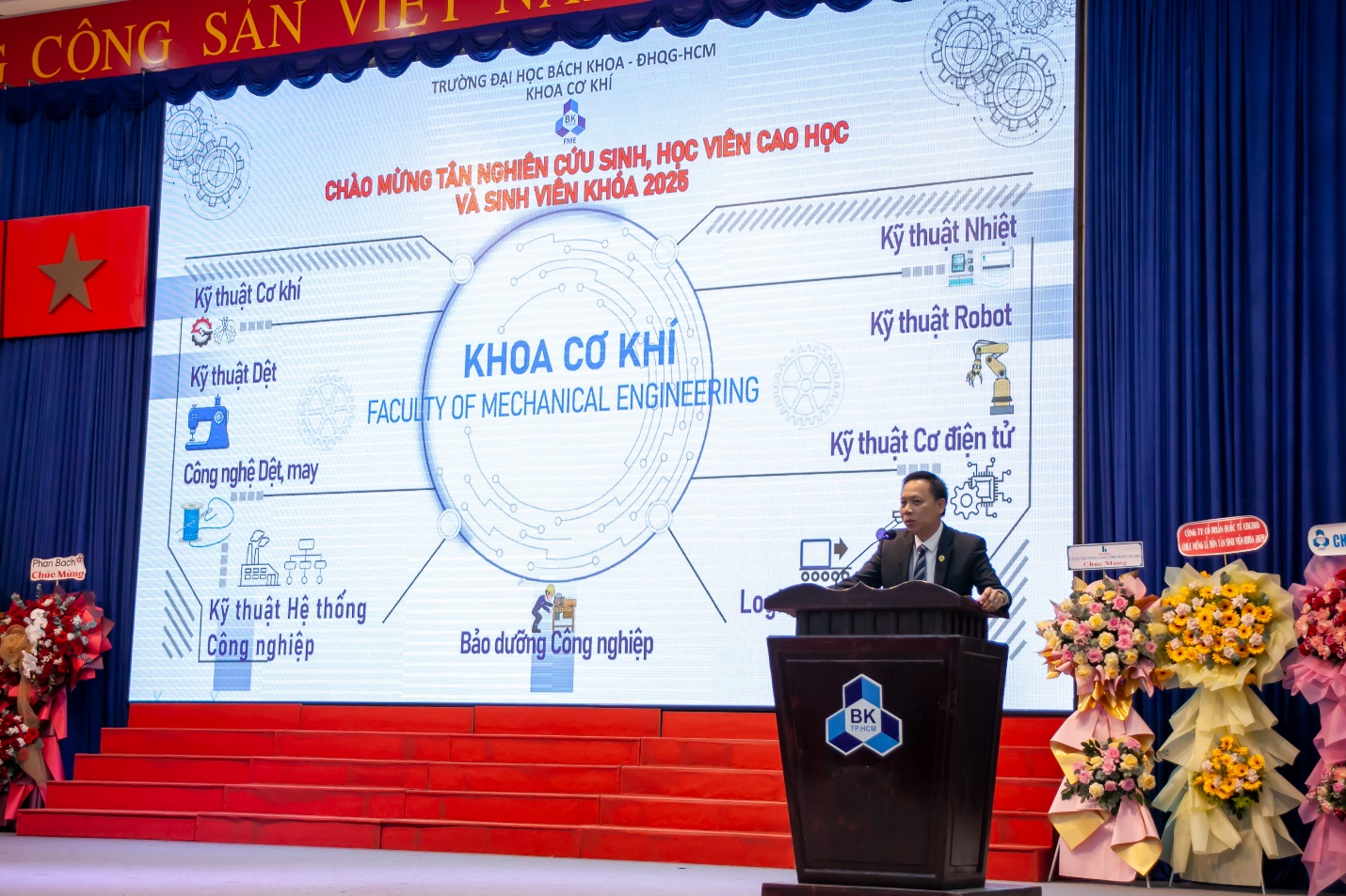 E:\Working\HK 251\Lễ trao học bổng 2025\Post website\1.jpg