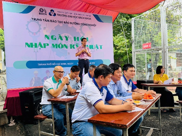 A group of people sitting at tables