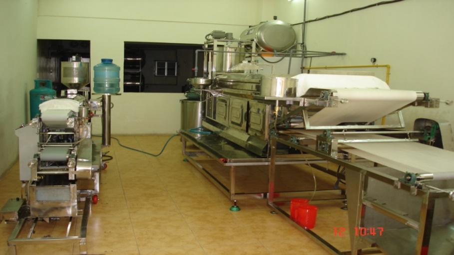 D:\CONGVANKHOA\khoa\TLDN-FINISH\hinh di in\THAY SON\A4\page 1\thiet bi trang hap banh trang.JPG