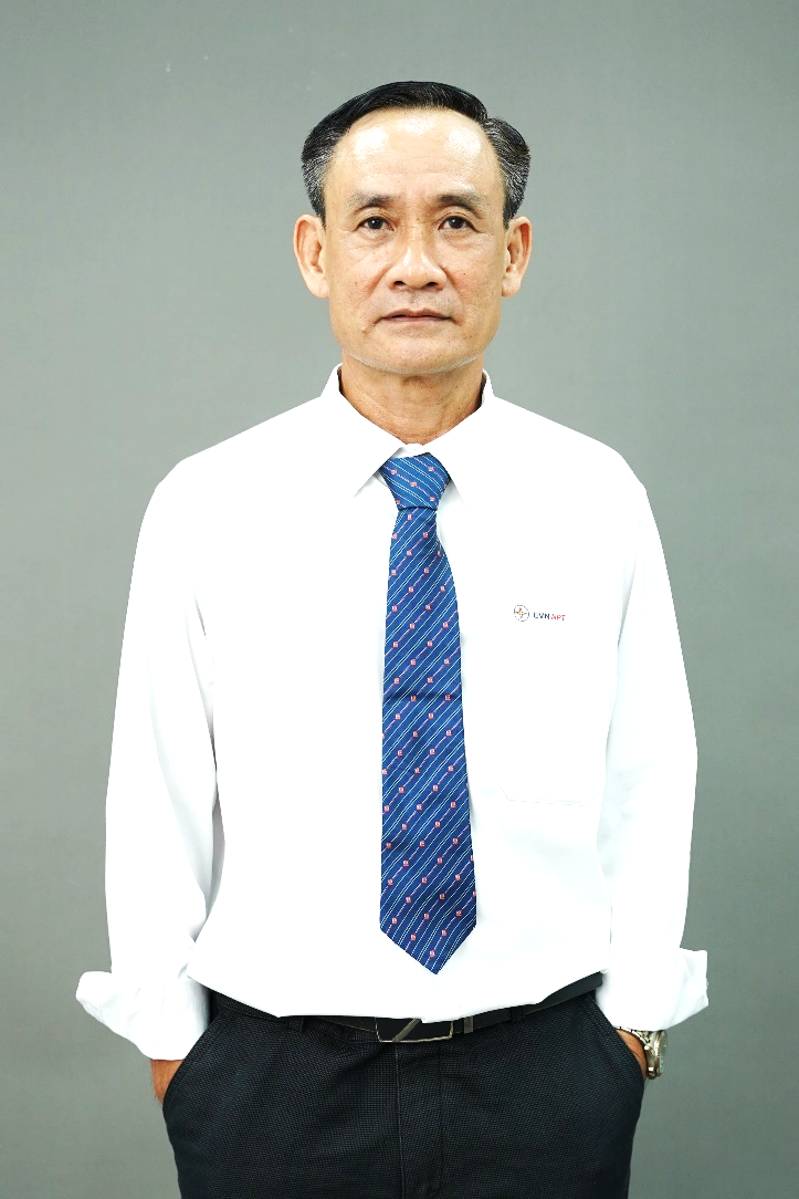 E:\Thong tin ca nhan\Hinh truong chup 6.2025\DSC00067.JPG