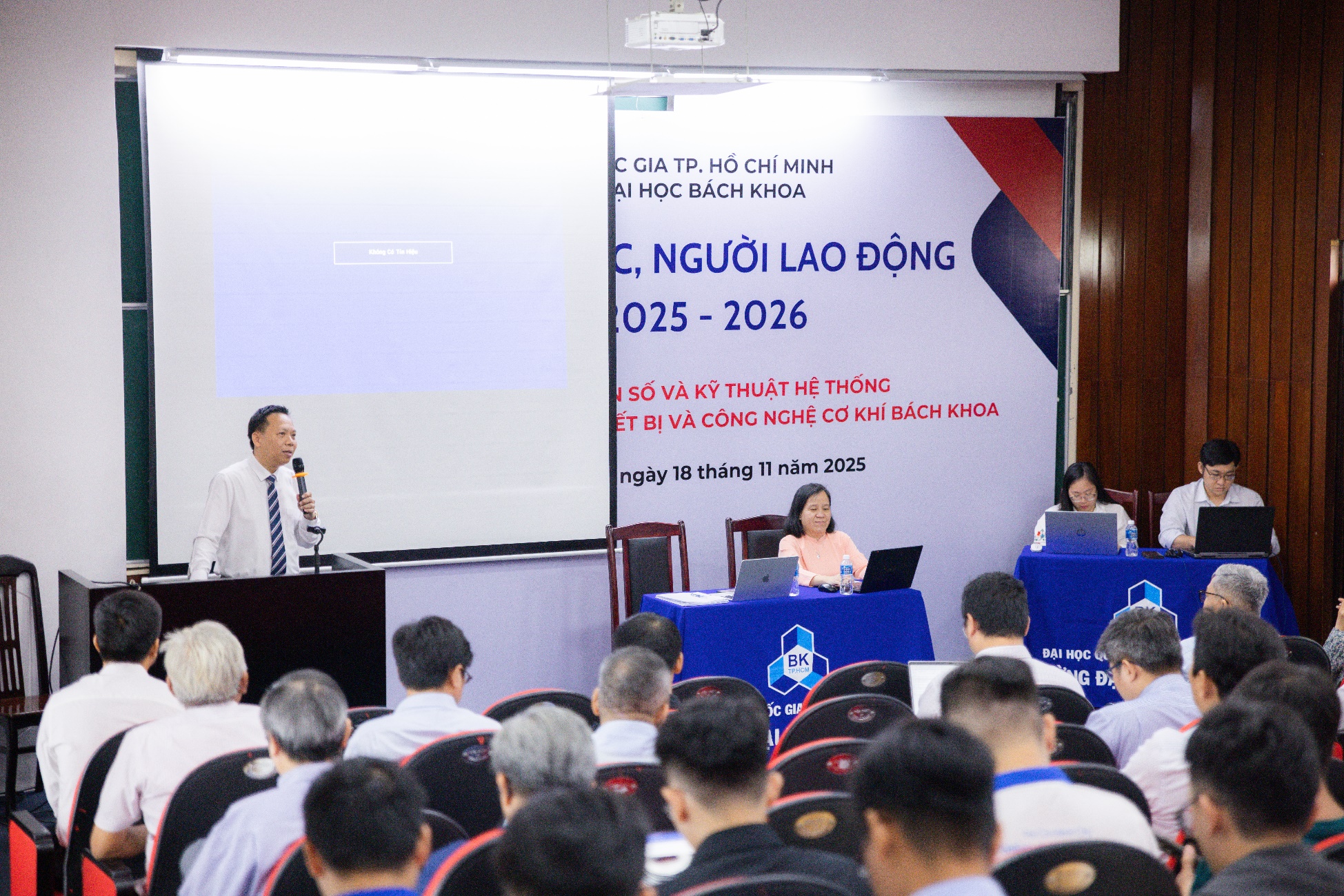 E:\HCMUT Working\Học kỳ 251\HN Công nhân viên chức\11.jpg