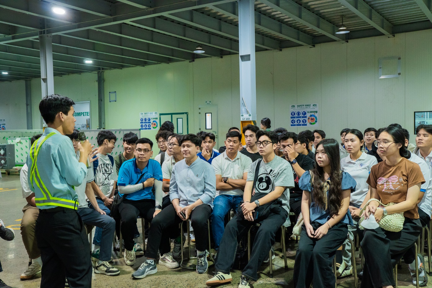 H:\My Drive\52_HK252\Đi thăm quan nhà máy B&A_17.01.2026\Hình Đăng Bài B&A\Hình 4.jpg