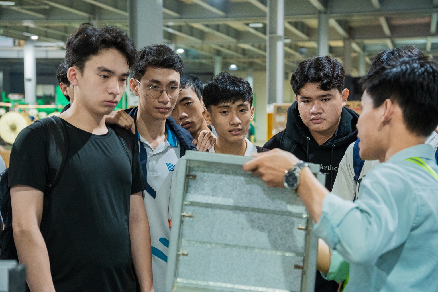 H:\My Drive\52_HK252\Đi thăm quan nhà máy B&A_17.01.2026\Hình Đăng Bài B&A\Hình 10.jpg